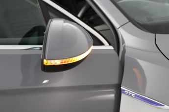 Volkswagen Passat 1.4 TSI 13kWh GTE DSG Euro 6 (s/s) 5dr