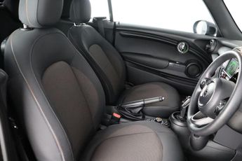 MINI Convertible 1.5 Cooper Classic Steptronic Euro 6 (s/s) 2dr