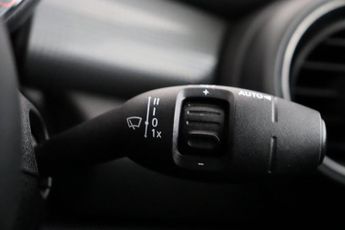 MINI Convertible 1.5 Cooper Classic Steptronic Euro 6 (s/s) 2dr