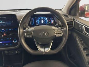 Hyundai IONIQ 38.3kWh Premium SE Hatchback 5dr Electric Auto (136 ps)