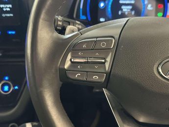 Hyundai IONIQ 38.3kWh Premium SE Hatchback 5dr Electric Auto (136 ps)