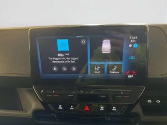 Volkswagen ID. Buzz Cargo Pro 77kWh Commerce Plus Panel Van 5dr Electric Auto (204 ps)