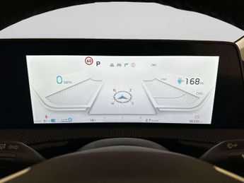 Kia EV6 77.4kWh Air Hatchback 5dr Electric Auto (225 bhp)