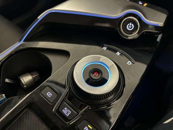 Kia EV6 77.4kWh Air Hatchback 5dr Electric Auto (225 bhp)