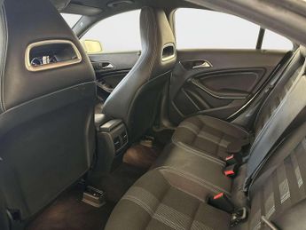 Mercedes-Benz CLA 2.1 CLA220d Sport Coupe 4dr Diesel 7G-DCT Euro 6 (s/s) (177 ps)