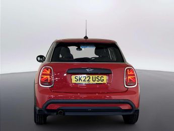 MINI Hatch 1.5 One Classic Hatchback 5dr Petrol Steptronic Euro 6 (s/s) (10