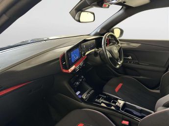 Vauxhall Mokka Electric 50kWh SRi Premium SUV 5dr Electric Auto (136 ps)