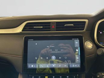 MG MG ZS 72.6kWh SE Long Range SUV 5dr Electric Auto (156 ps)