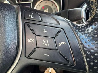 MERCEDES-BENZ GLA 2.1 GLA220 CDI SE SUV 5dr Diesel 7G-DCT 4MATIC Euro 6 (s/s) (170