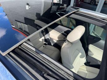 MERCEDES-BENZ GLA 2.1 GLA220 CDI SE SUV 5dr Diesel 7G-DCT 4MATIC Euro 6 (s/s) (170