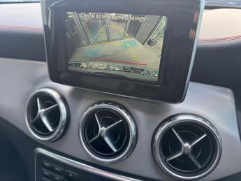 MERCEDES-BENZ GLA 2.0 GLA250 AMG Line SUV 5dr Petrol 7G-DCT 4MATIC Euro 6 (s/s) (2