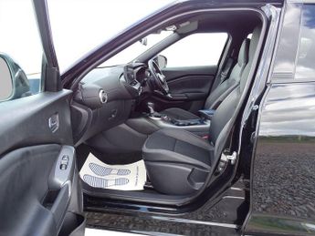 Nissan Juke 1.0 DIG-T N-Connecta DCT Auto Euro 6 (s/s) 5dr