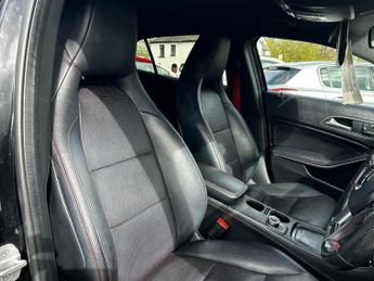 Mercedes-Benz GLA 2.1 GLA220 CDI AMG Line 7G-DCT 4MATIC Euro 6 (s/s) 5dr