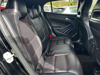 Mercedes-Benz GLA 2.1 GLA220 CDI AMG Line 7G-DCT 4MATIC Euro 6 (s/s) 5dr