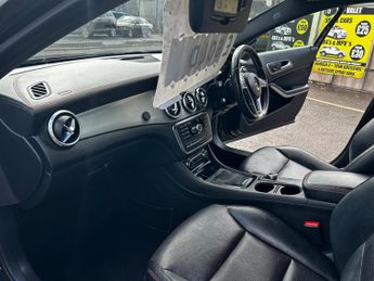 Mercedes-Benz GLA 2.1 GLA220 CDI AMG Line 7G-DCT 4MATIC Euro 6 (s/s) 5dr