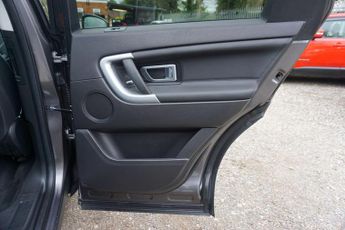 Land Rover Discovery Sport 2.0 TD4 HSE Auto 4WD Euro 6 (s/s) 5dr