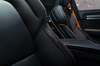 Volvo V90 Cross Country 2.0 T5 Volvo Ocean Race Auto AWD Euro 6 (s/s) 5dr