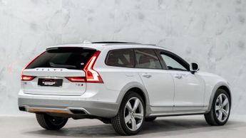 Volvo V90 Cross Country 2.0 T5 Volvo Ocean Race Auto AWD Euro 6 (s/s) 5dr