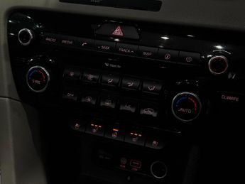 Kia Sportage 2.0 CRDi First Edition Auto AWD Euro 6 5dr