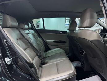 Kia Sportage 2.0 CRDi First Edition Auto AWD Euro 6 5dr