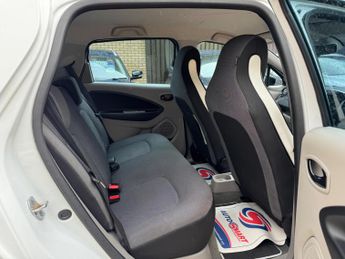 Renault Zoe 22kWh Dynamique Intens Hatchback 5dr Electric Auto (i) (88 bhp)