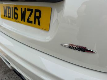 MINI Hatch 2.0 John Cooper Works Auto Euro 6 (s/s) 3dr
