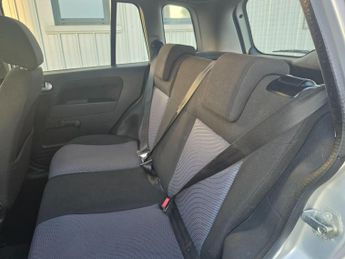 Ford Fusion 1.6 Zetec Climate 5dr