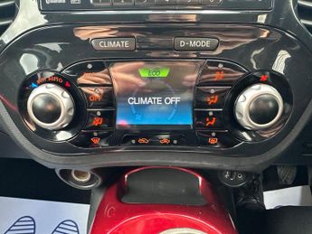 Nissan Juke 1.6 Acenta Premium Euro 5 (s/s) 5dr