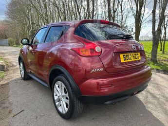 Nissan Juke 1.6 Acenta Premium Euro 5 (s/s) 5dr