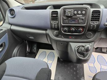 Vauxhall Vivaro 1.6 CDTi 2900 BiTurbo ecoFLEX L2 H2 Euro 5 (s/s) 5dr