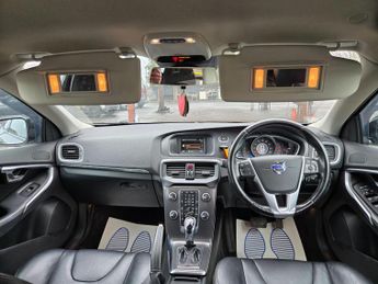 Volvo V40 Cross Country 1.6 D2 Lux Powershift Euro 5 (s/s) 5dr