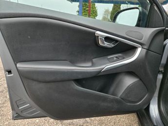 Volvo V40 Cross Country 1.6 D2 Lux Powershift Euro 5 (s/s) 5dr