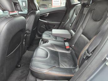 Volvo V40 Cross Country 1.6 D2 Lux Powershift Euro 5 (s/s) 5dr