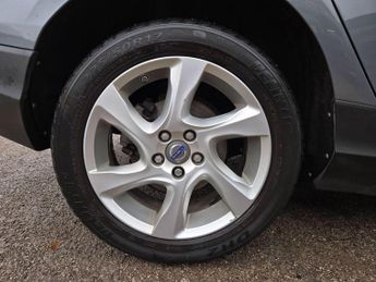 Volvo V40 Cross Country 1.6 D2 Lux Powershift Euro 5 (s/s) 5dr