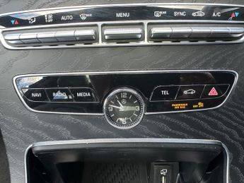 Mercedes-Benz C Class 2.0 C300d AMG Line Edition (Premium Plus) G-Tronic+ Euro 6 (s/s)