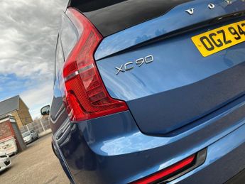 Volvo XC90 2.0 B5 MHEV R-Design Auto 4WD Euro 6 (s/s) 5dr