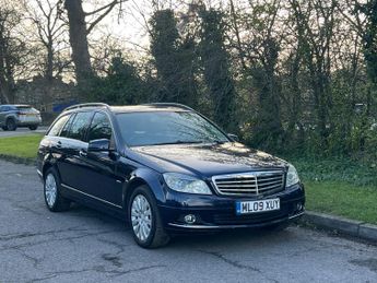 Mercedes-Benz C Class 2.1 C220 CDI BlueEfficiency Elegance Auto Euro 5 5dr