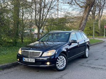 Mercedes-Benz C Class 2.1 C220 CDI BlueEfficiency Elegance Auto Euro 5 5dr