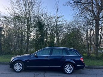 Mercedes-Benz C Class 2.1 C220 CDI BlueEfficiency Elegance Auto Euro 5 5dr