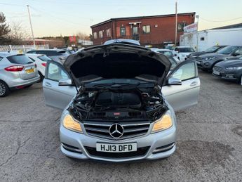 Mercedes-Benz C Class 2.1 C220 CDI BlueEfficiency Executive SE G-Tronic+ Euro 5 (s/s) 