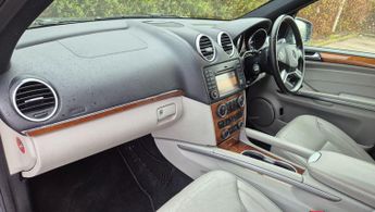 Mercedes-Benz GL Class 3.0 GL350 CDI V6 BlueEfficiency G-Tronic 4WD Euro 4 5dr