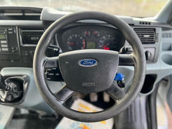 Ford Transit 2.2 TDCi 280 FWD L1 H1 5dr