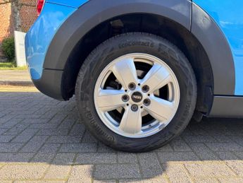 MINI Hatch 1.5 Cooper Auto Euro 6 (s/s) 5dr