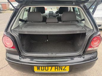 Volkswagen Polo 1.4 S 5dr