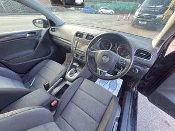 Volkswagen Golf 2.0 TDI SE DSG Euro 5 5dr