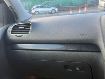 Volkswagen Golf 2.0 TDI SE DSG Euro 5 5dr