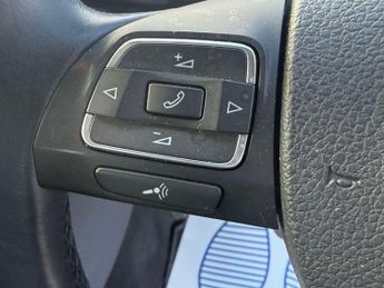 Volkswagen Golf 2.0 TDI SE DSG Euro 5 5dr