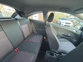 Vauxhall Corsa 1.4i 16v SXi 3dr