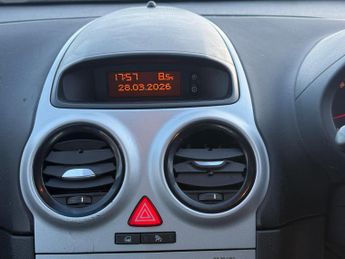 Vauxhall Corsa 1.4i 16v SXi 3dr