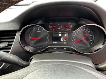 Vauxhall Crossland X 1.2 Turbo Elite Nav Auto Euro 6 (s/s) 5dr